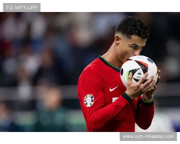 足球球星C罗公仔:探索传奇人物的魅力与足球成就 足球球星C罗公仔:探索传奇人物的魅力与足球成就